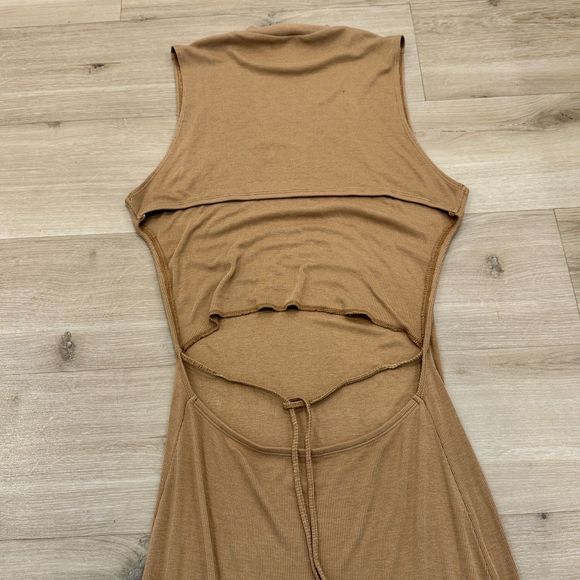 NWOT -  L*Space Chandler Dress in Camel - Women's size XL - Picture 8 of 8